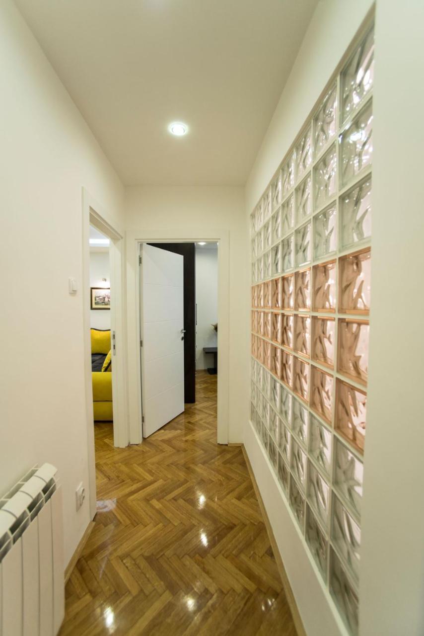 Free.Three Apartment Belgrade Exterior photo